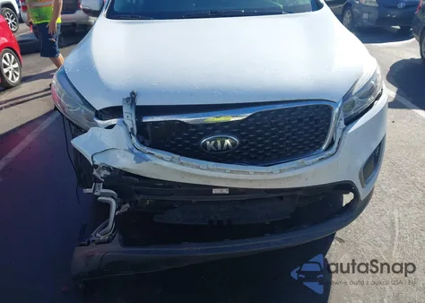 2016 Kia Sorento 2.4L Lx z USA, uszkodzony, nr VIN 5XYPG4A35GG087974